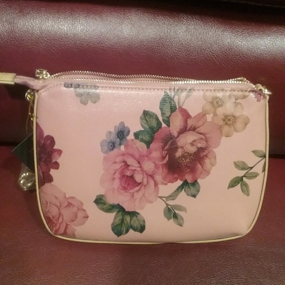 BEBE
Emily Mauve Floral Xbody Final Price - Picture 5 of 7